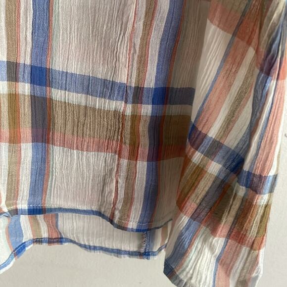 Madewell V Neck Shoulder Ruffle Top in Plaid - Picture 10 of 16